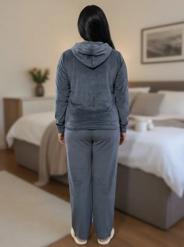 Grey_Velvet_Premium_&_Elegant_Night_Suit_For_Women