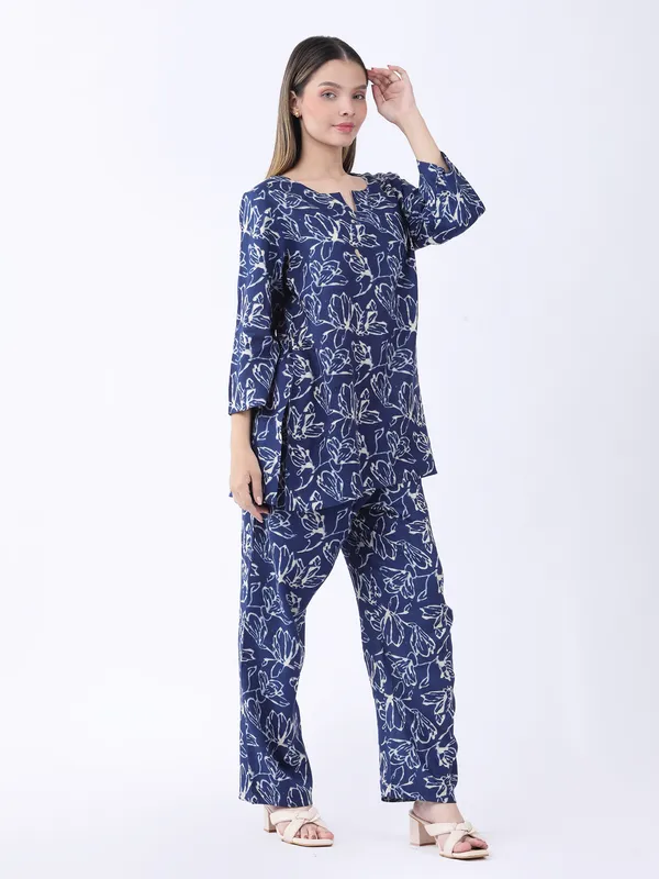 Blue_Cotton_Premium_&_Elegant_Stylish_Long_Sleeves_Co-Ord_Set_For_Women