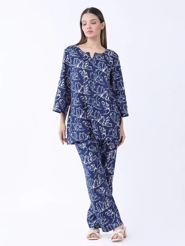 Blue_Cotton_Premium_&_Elegant_Stylish_Long_Sleeves_Co-Ord_Set_For_Women
