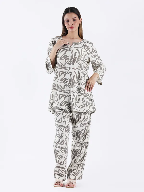 Olive_Cotton_Premium_&_Elegant_Stylish_Long_Sleeves_Co-Ord_Set_For_Women