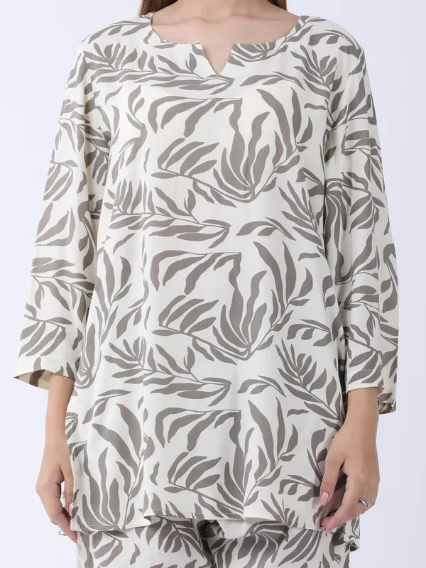 Olive_Cotton_Premium_&_Elegant_Stylish_Long_Sleeves_Co-Ord_Set_For_Women