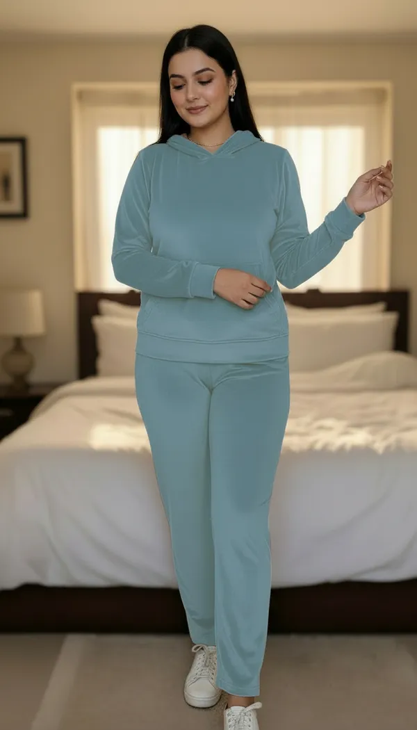 Pistachio_Green_Velvet_Premium_&_Elegant_Night_Suit_For_Women