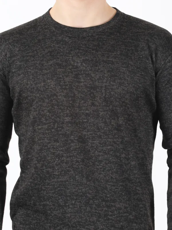 Black_Premium_&_Elegant_Sweaters_For_Men