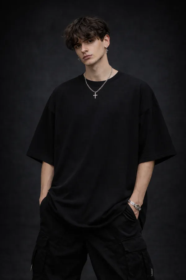 Black_Cotton_Oversized_Unisex_T-Shirt_|_Graphics