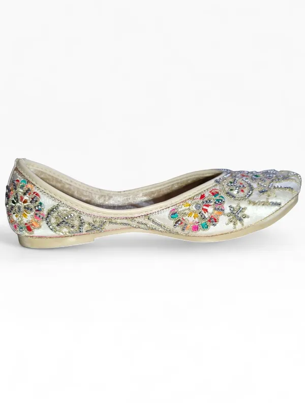 Off_White_Premium_Pu_Embroidered_Bellies_For_Women_And_Girls