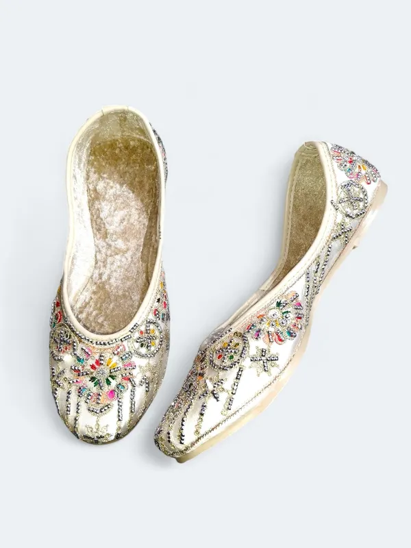 Off_White_Premium_Pu_Embroidered_Bellies_For_Women_And_Girls