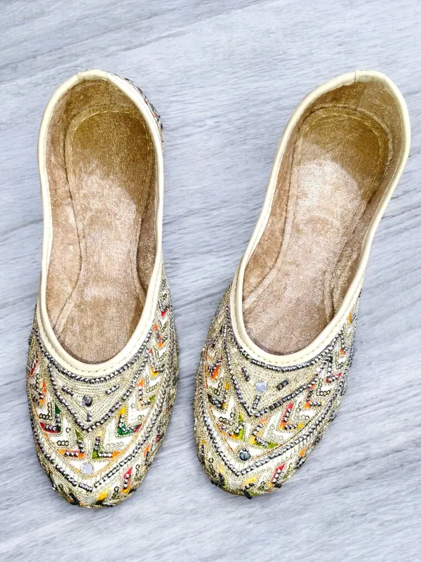 Off_White_Premium_Pu_Embroidered_Bellies_For_Women_And_Girls