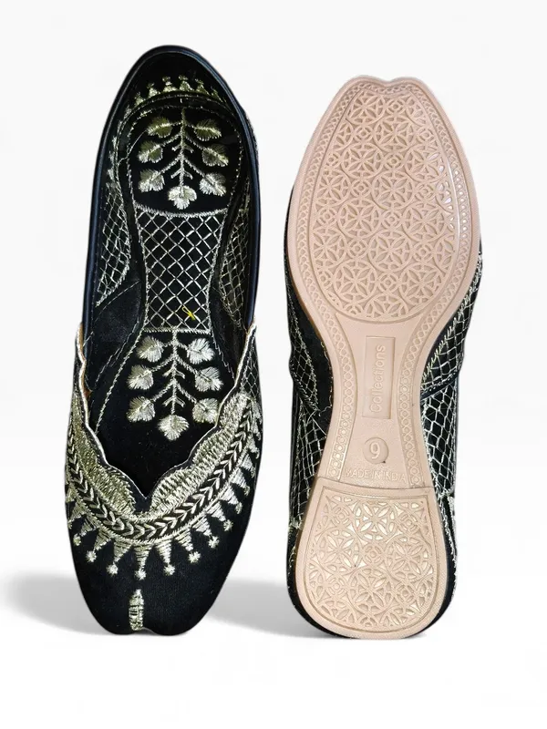 Black_Premium_Pvc_Embroidered_Mojaris_For_Women_And_Girls