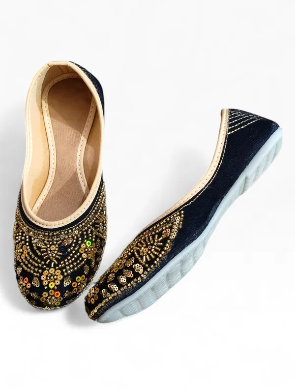 Black_Premium_Pvc_Embroidered_Mojaris_For_Women_And_Girls
