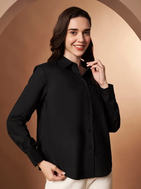 Black_Cotton_Formal_Shirt_Classic_Long_Sleeve_Button_Down