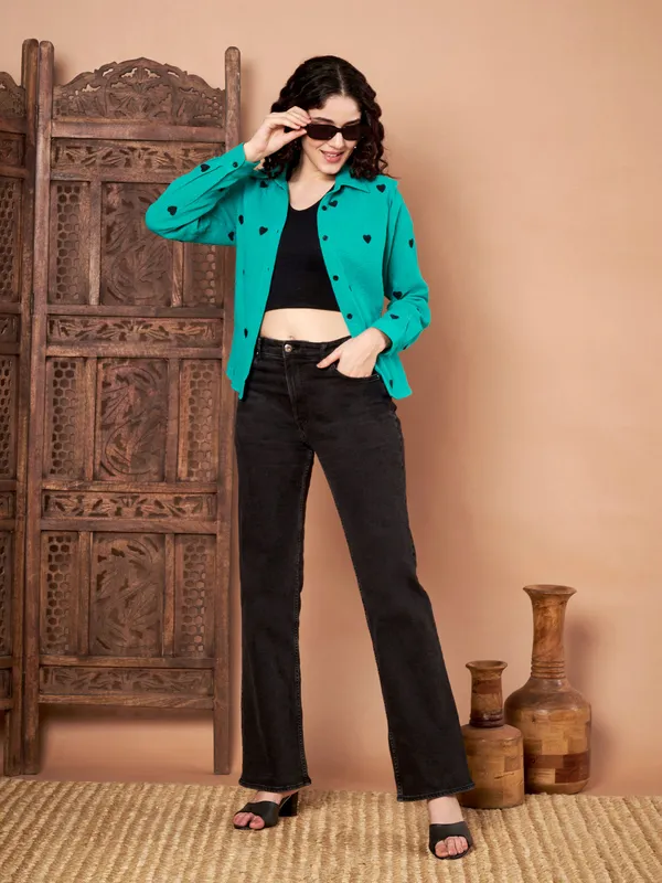 Green_Cotton_Shirt_With_Black_Heart_Embroidery