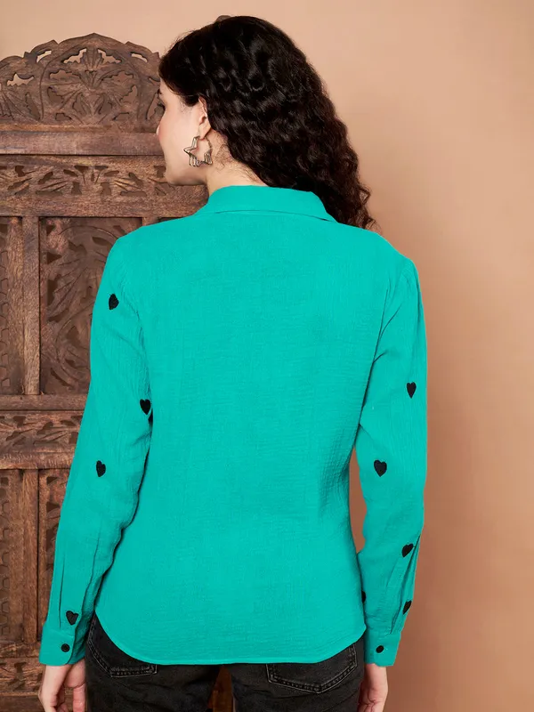 Green_Cotton_Shirt_With_Black_Heart_Embroidery