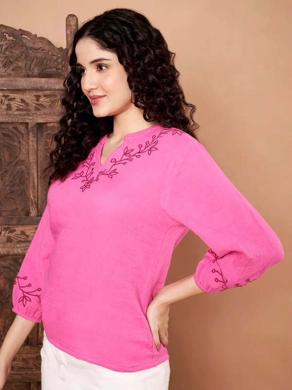 Pink_Cotton_Embroidered_Top_With_Maroon_Thread_Work