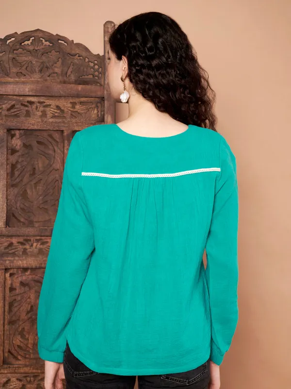 Green_Cotton_Full_Sleeve_Top_For_Women