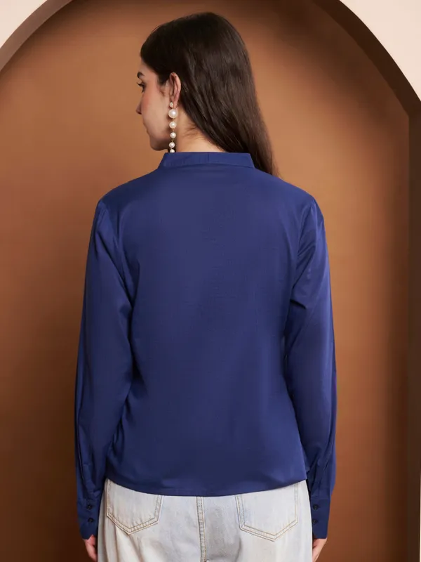 Navy_Blue_Pleated_Cotton_Top_With_V_Neck_For_Women