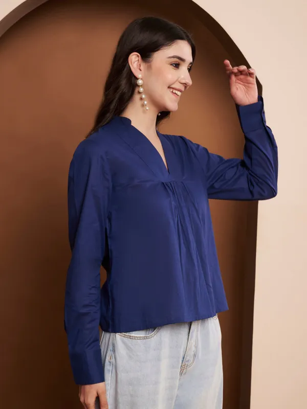 Navy_Blue_Pleated_Cotton_Top_With_V_Neck_For_Women
