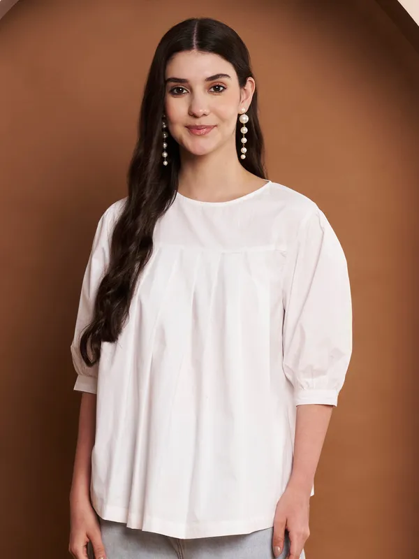 White_Cotton_Pleated_Top_With_Puff_Sleeves_For_Women