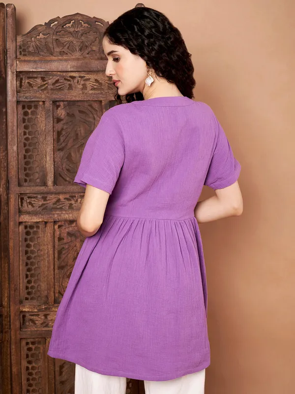 Purple_Shirt_Style_Top