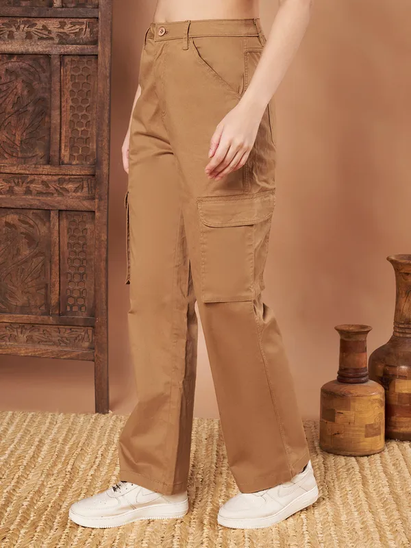 Brown_Cotton_Cargo_Pants_Straight_Fit_With_Utility_Pockets