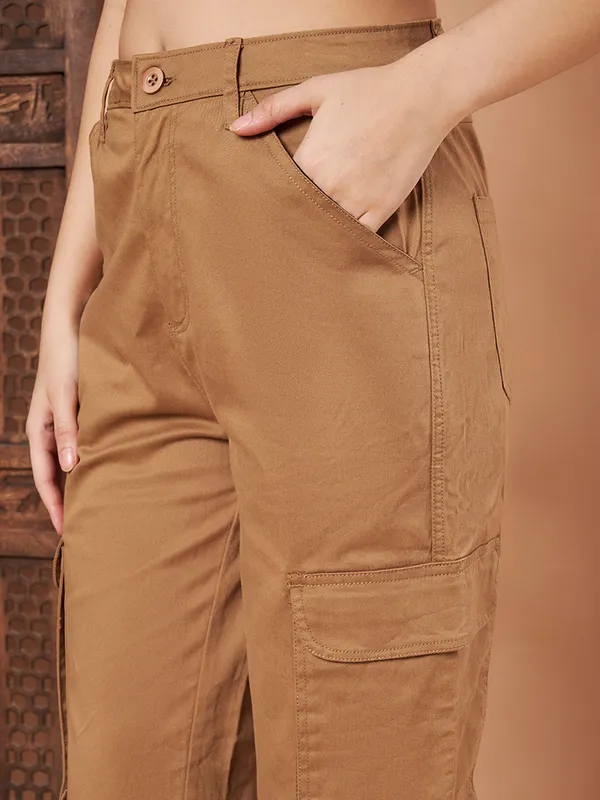 Brown_Cotton_Cargo_Pants_Straight_Fit_With_Utility_Pockets