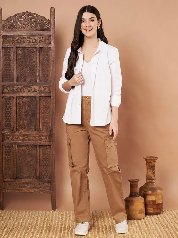 Brown_Cotton_Cargo_Pants_Straight_Fit_With_Utility_Pockets