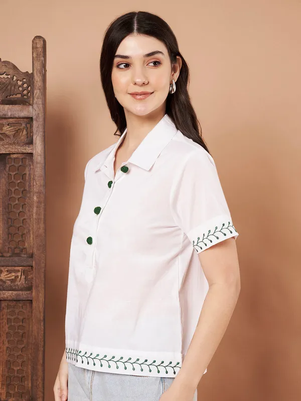 White_Cotton_Embroidered_Short_Sleeve_Top_For_Women