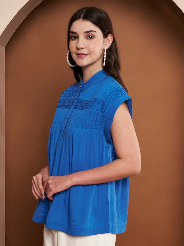 Blue_Cotton_Pleated_Top_With_Mandarin_Collar_For_Women
