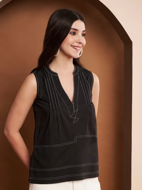 Black_Cotton_Sleeveless_Top_With_Contrast_Stitch_Detailing_For_Women