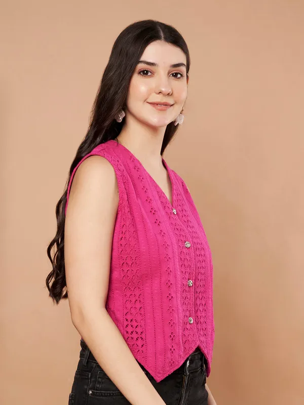 Hot_Pink_Schiffli_Cotton_Sleeveless_Top_Button_Down