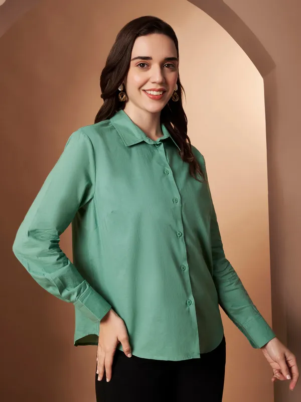 Green_Cotton_Formal_Shirt_Classic_Long_Sleeve_Button_Down