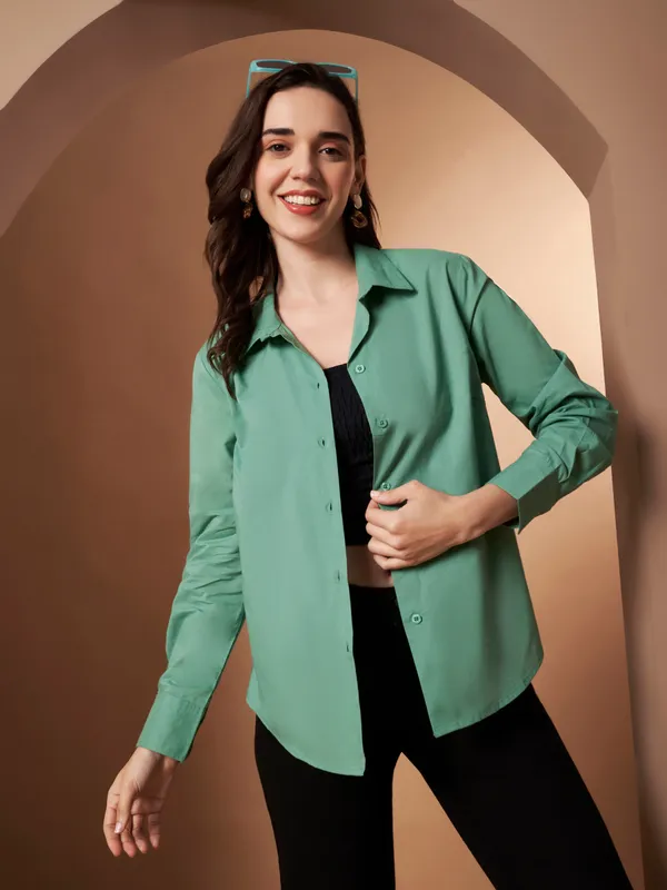 Green_Cotton_Formal_Shirt_Classic_Long_Sleeve_Button_Down