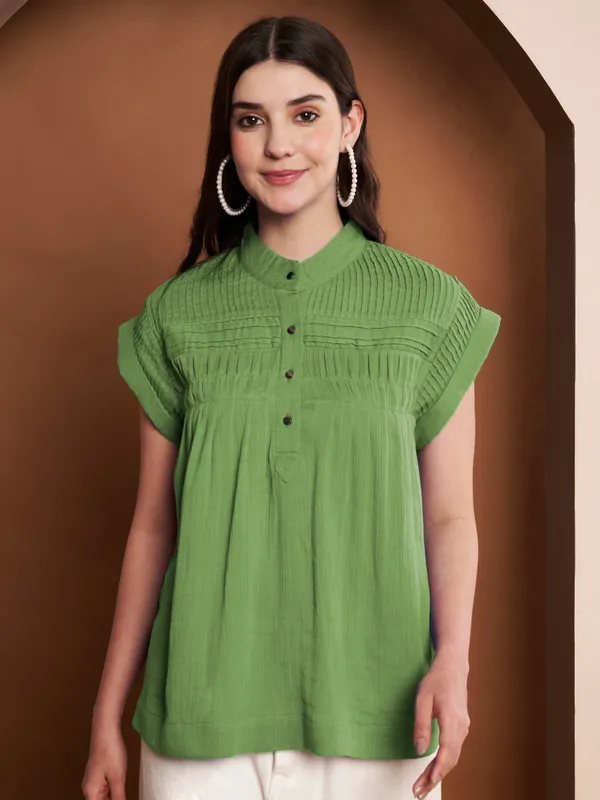 Green_Cotton_Pleated_Top_With_Mandarin_Collar_For_Women