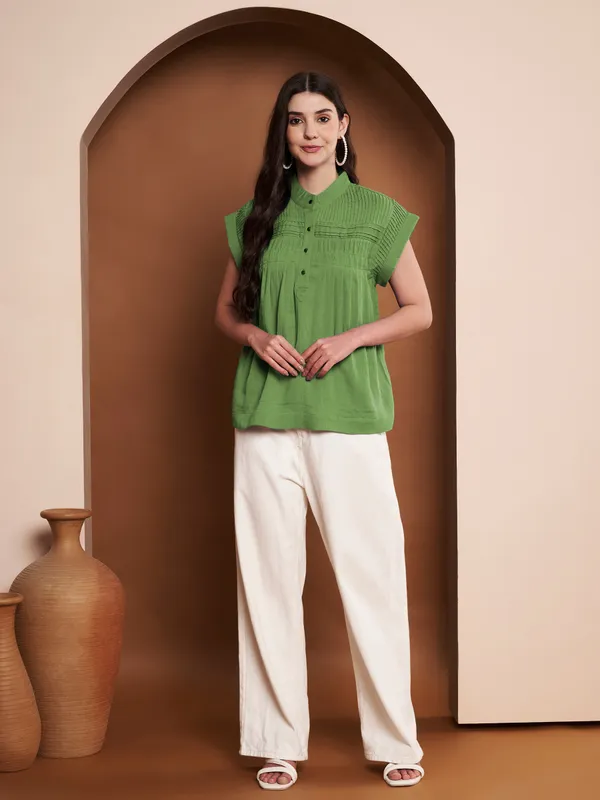 Green_Cotton_Pleated_Top_With_Mandarin_Collar_For_Women