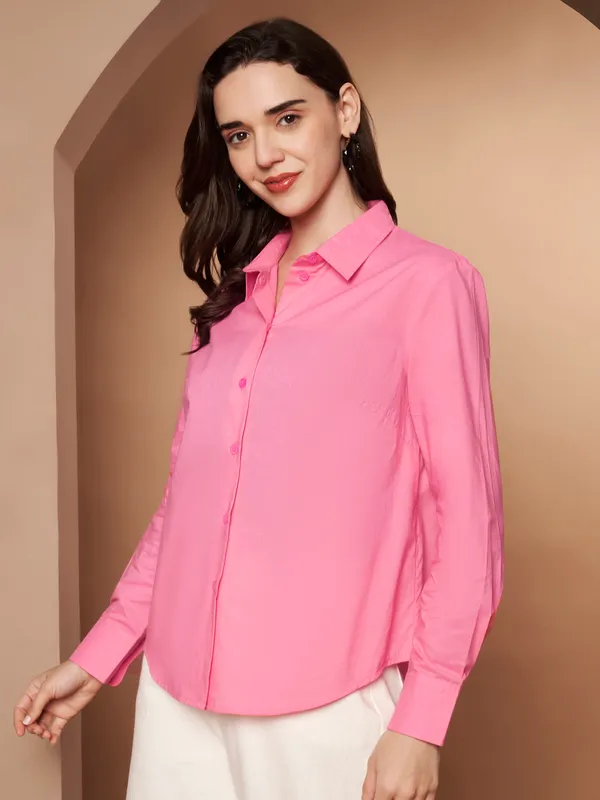 Pink_Cotton_Formal_Shirt_Classic_Long_Sleeve_Button_Down