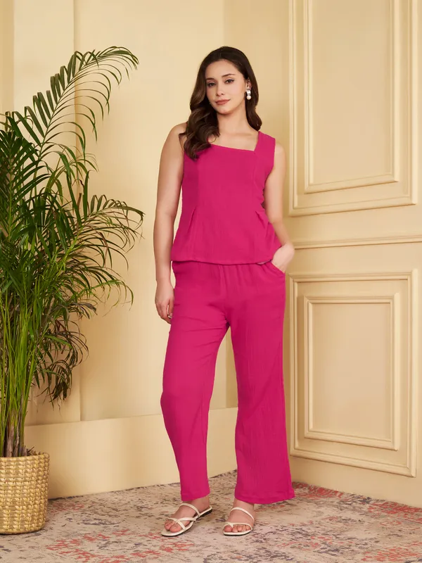 Women_Pink_Cotton_Top_&_Pant_Co-Ord_set