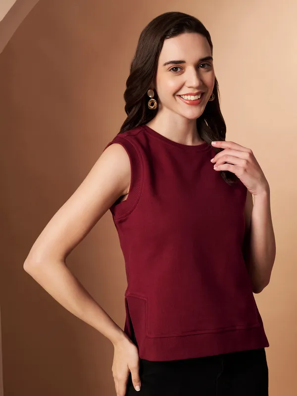 Women�s_100%_Cotton_Sleeveless_Solid_Winter_Top