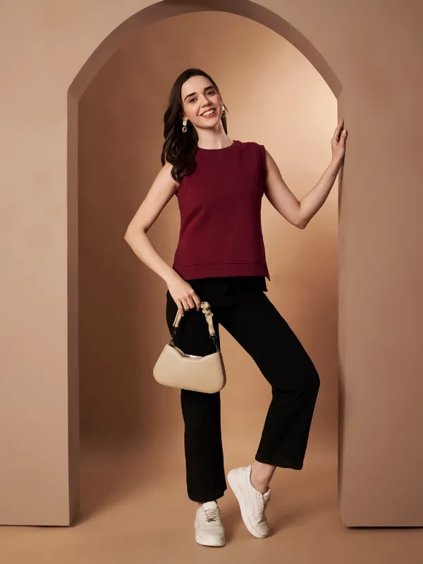 Women�s_100%_Cotton_Sleeveless_Solid_Winter_Top