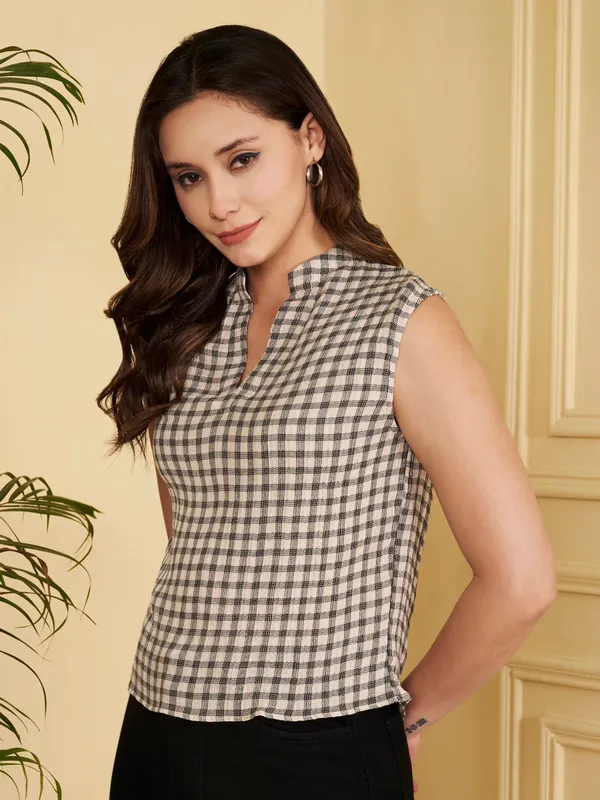 Women�s_Cotton_Checkered_Sleeveless_Top