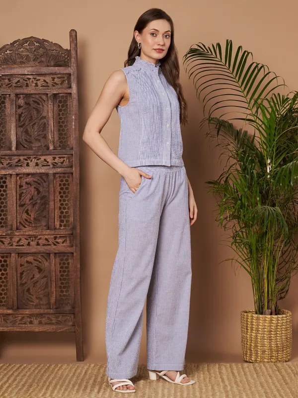 Women�s_Blue_Striped_Cotton_Co-ord_Set