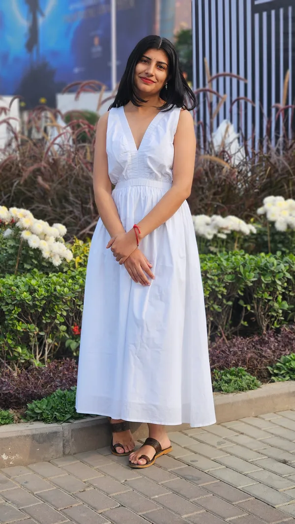White_Cotton_Sleeveless_V_Neck_Midi_Dress_For_Women