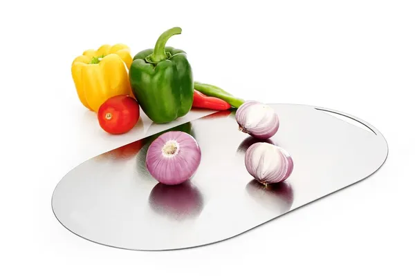 Oval_Shape_Stainless_Steel_Chopping_Board_(40.5X25.5X1Mm)