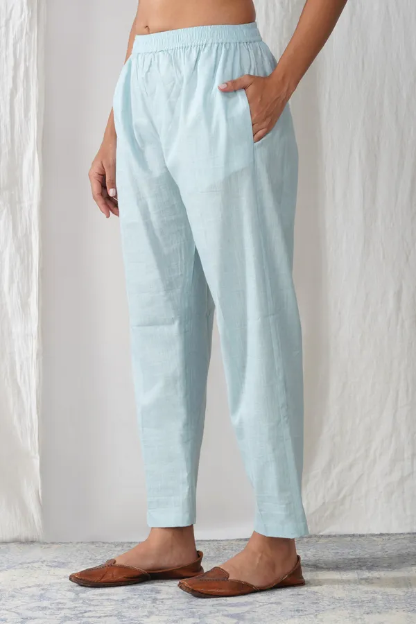 zuri_Women_Relaxed_Straight_Leg_Fit_Mid-Rise_Cotton_Trousers