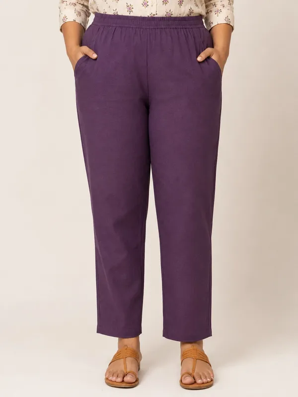 Curvy_Relaxed_Fit_Premium_Cotton_Pants