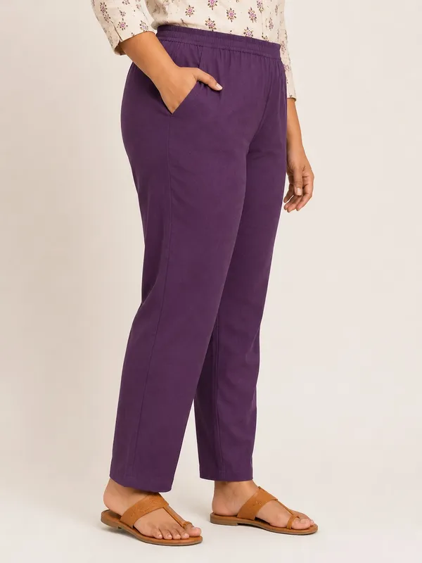 Curvy_Relaxed_Fit_Premium_Cotton_Pants