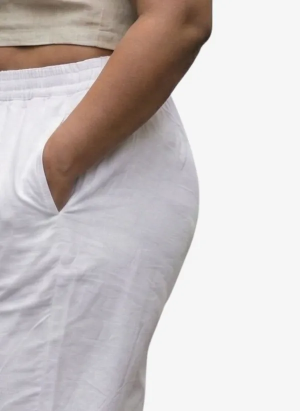 White_Cotton_Comfort_Fit_Mid-rise_Formal_Pant_For_Women