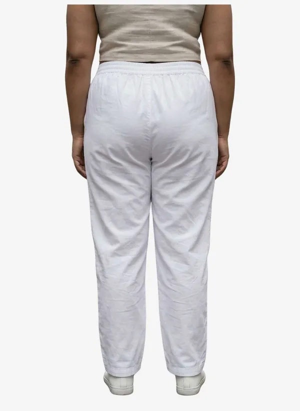White_Cotton_Comfort_Fit_Mid-rise_Formal_Pant_For_Women