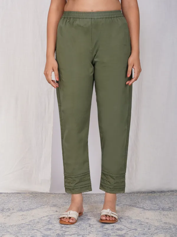 Green_Cotton_Relaxed_Mid-Rise_Lace_Hem_Trousers_For_Women