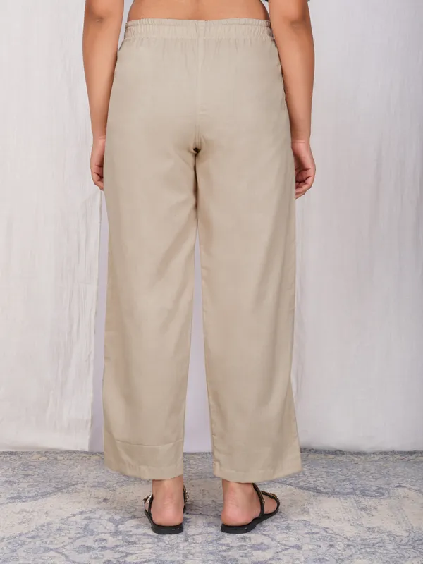Brown_Cotton_Comfort_Fit_Mid-rise_Formal_Trouser_For_Women