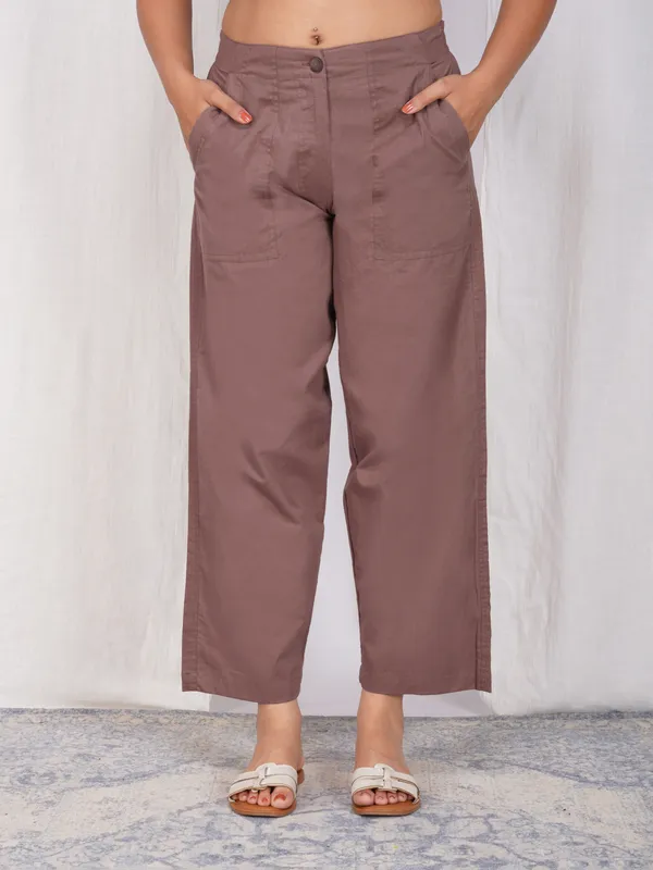 Women_Comfort_Fit_Mid-rise_Formal_Trousers