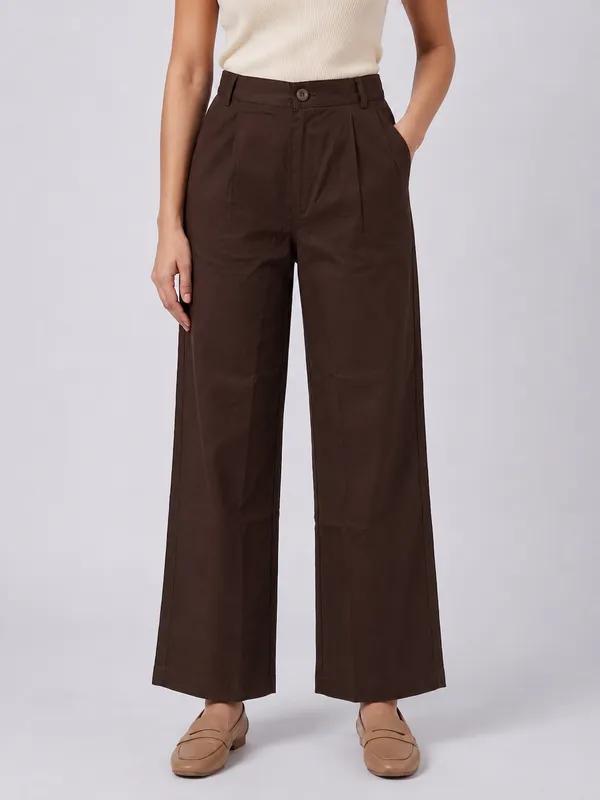 Signature_Cotton_Duck_Mid-rise_Trousers-_Non-Transparent_Office_Pants_with_Deep_Pockets